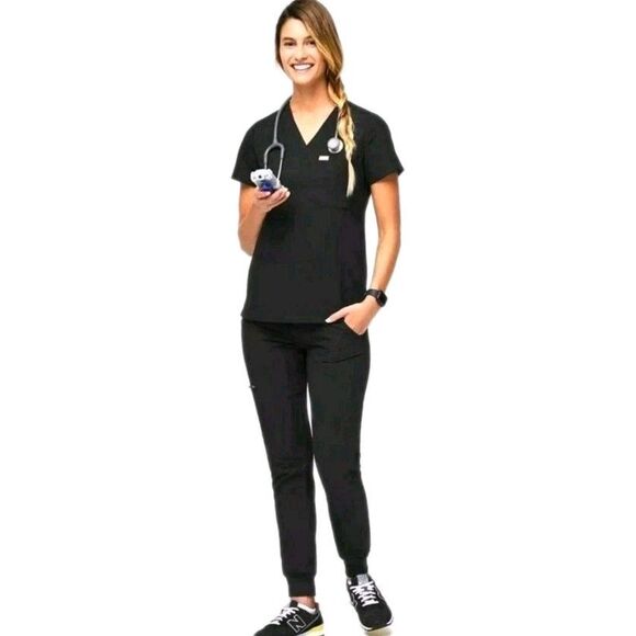 Figs Black Jogger Scrub Set Size Pants Size Small Top Size Medium - Picture 1 of 7